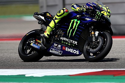 Rossi voudrait un déflecteur sur le bras oscillant de la Yamaha
