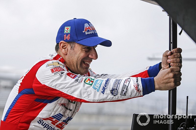 Kanaan vira nome de rua de Indianápolis a quase um mês para Indy 500