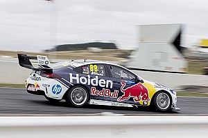 Gearshift issue causing Whincup's straightline speed woes