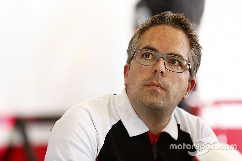 Zurlinden: "Porsche non si ferma, pronti a correre in 15 giorni"
