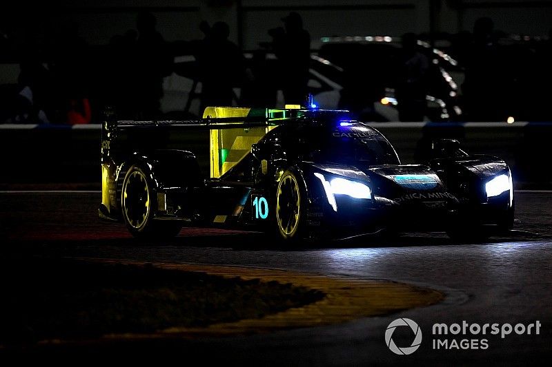 #10 Wayne Taylor Racing Cadillac DPi: Renger Van Der Zande, Jordan Taylor, Fernando Alonso, Kamui Kobayashi