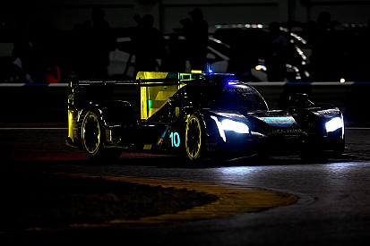 Rolex 24, Hour 16: Alonso leads after sensational wet stints
