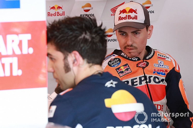 Lorenzo: “Parece que busco excusas, pero es increíble lo que está pasando”