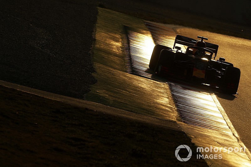 Folytatódik a nagy F1-es téli teszt Barcelonában: Räikkönen és Verstappen is visszatér