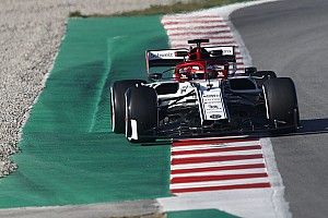 Videó: Ilyen a barcelonai pálya 6 idei autóban „utazva” (Raikkönen, Vettel, Gasly…)