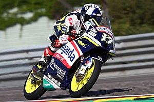 Moto3 Silverstone 2. antrenman: McPhee en hızlısı