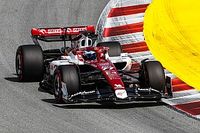 Bottas pide a Alfa estrategias más agresivas tras España