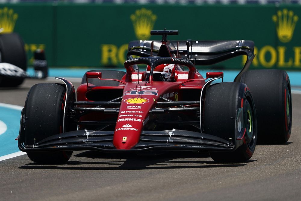 ‘Ferrari vanaf GP Spanje met nieuwe verf om gewicht te besparen’