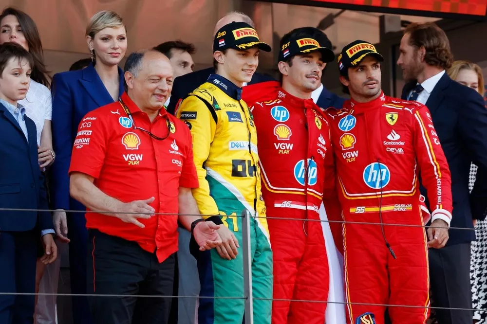 Frederic Vasseur, Team Principal and General Manager, Scuderia Ferrari, Oscar Piastri, McLaren F1 Team, 2nd position, Charles Leclerc, Scuderia Ferrari, 1st position, Carlos Sainz, Scuderia Ferrari, 3rd position, on the podium