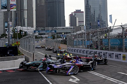 Drivers want Formula E to fix calendar black hole