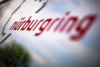 La policía saca a un Youtuber del "Infierno verde" del Nürburgring