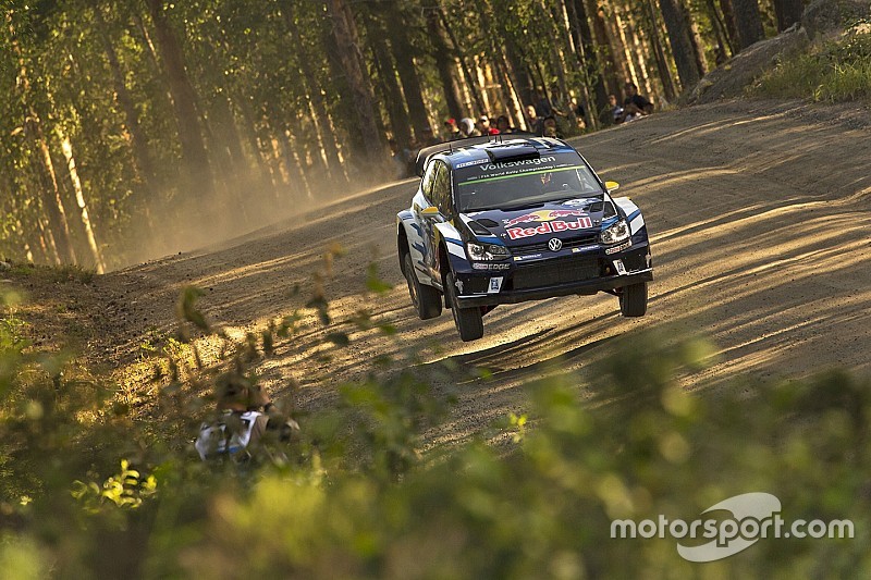 WRC Finlandia: Mikkelsen dan Tanak sama-sama memimpin setelah SS1