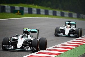 Inside Line F1 Podcast: Should Mercedes impose team orders?