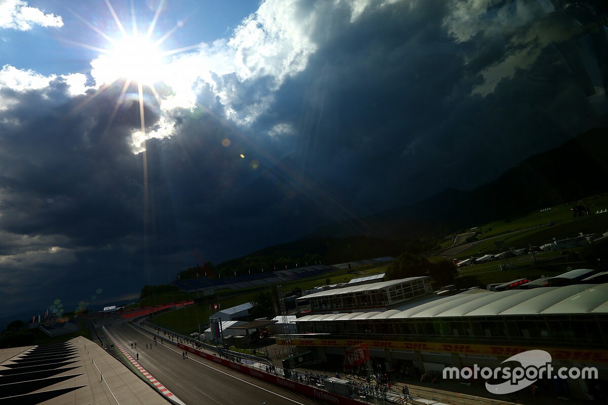 Egész hétre esőt mondanak Ausztriában, nagy esély van egy esős F1-es Osztrák Nagydíjra