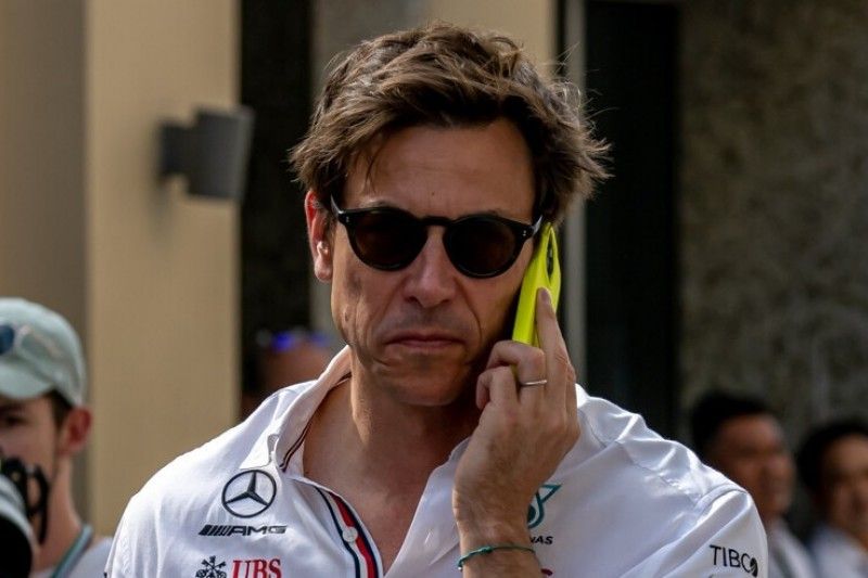 Toto Wolff: "Porpoising" hat Mercedes ein halbes Jahr gekostet