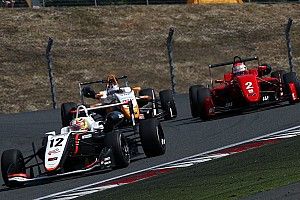 Difícil fin de semana para Alex Palou en Fuji