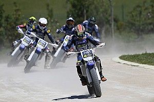 Anggi tutup Yamaha VR46 Master Camp dengan kemenangan