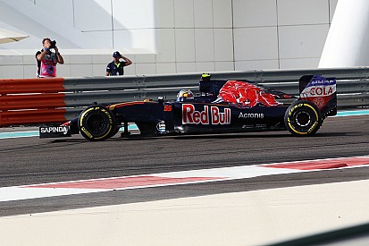 Sainz says Toro Rosso's weekend "a disaster" so far