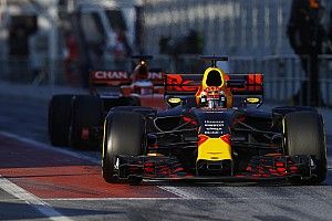 Red Bull curiga Mercedes ambil keuntungan dari pembakaran oli