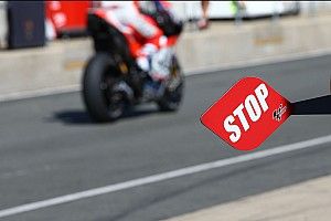 Rossi, Lorenzo, Dovizioso en anderen verdeeld over pitstopvariant