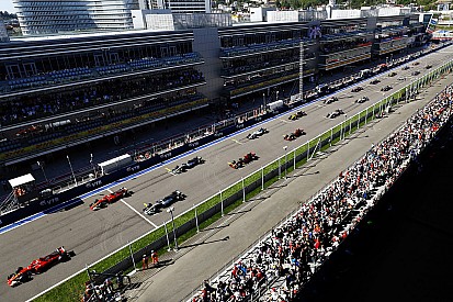 Így hagyta állva Bottas Vettelt Szocsiban