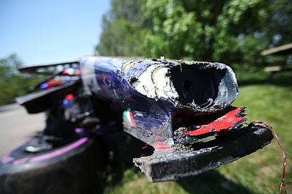 Sainz penalizzato di 3 posizioni in griglia a Baku per il crash al via