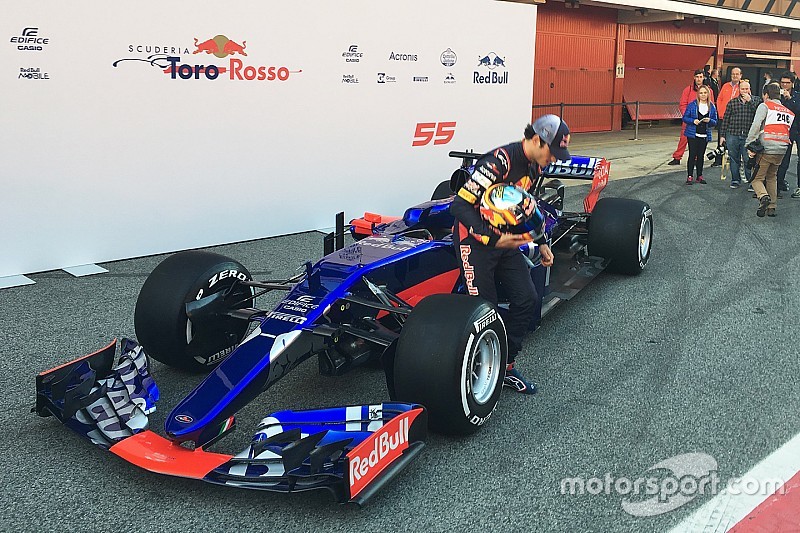 Fotogallery: la presentazione della Toro Rosso STR12