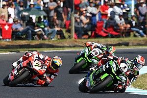 Rea comincia alla grande battendo Davies in Gara 1 a Phillip Island