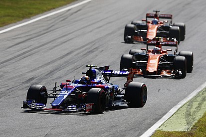 Villeneuve : Le "pari" Honda met Toro Rosso en danger