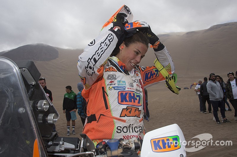 Laia Sanz, un mes de preparar el Dakar y jugarse el Mundial de Enduro