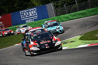TCR: lesz magyar futam, Michelisz vendégpilótaként indul!