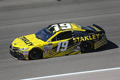 Suarez is racing for a lot more than a trophy this weekend at Kansas