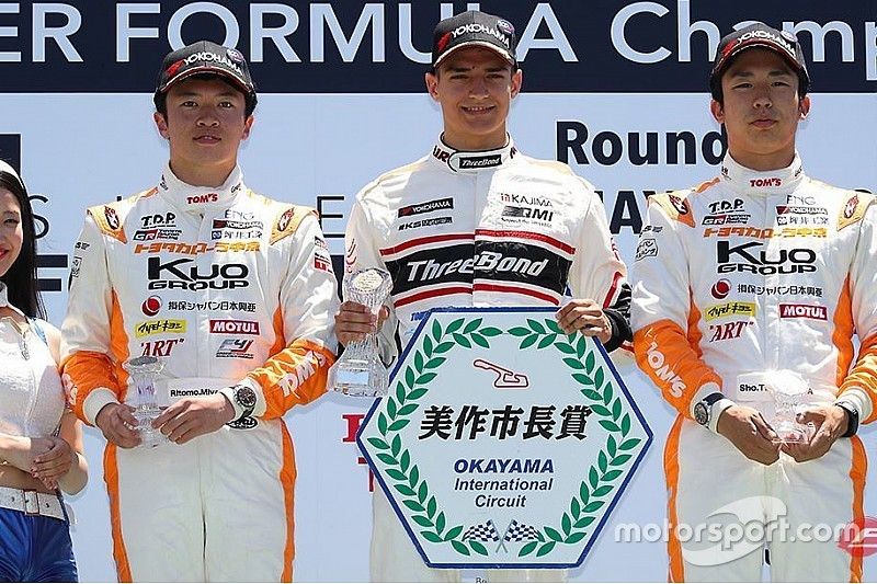 Tercera victoria de Alex Palou en la F3 Japonesa