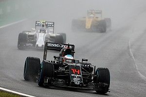 Alonso ready to "drive into" Vettel next time