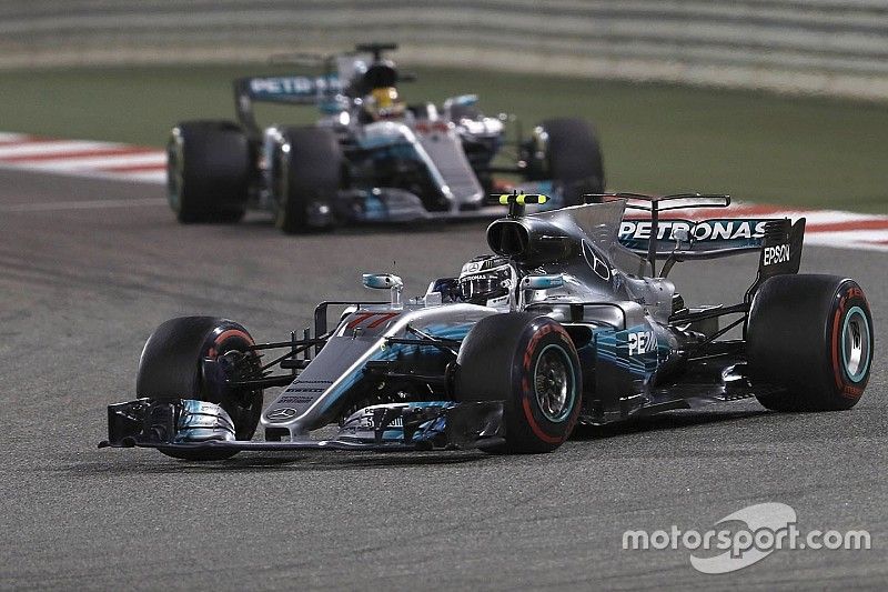 Hamilton dan Bottas bersikeras menentang team order