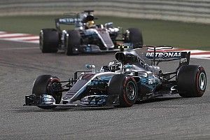 Hamilton dan Bottas bersikeras menentang team order