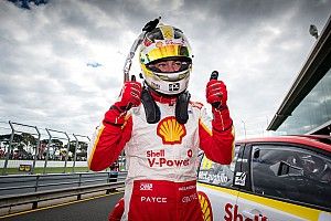 Phillip Island Supercars: McLaughlin snares record pole