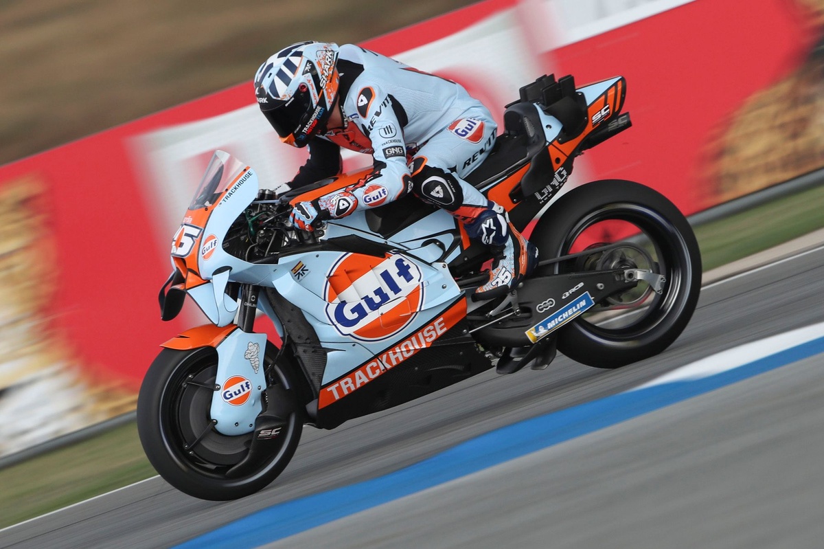 Deux podiums pour Fernández, qui se pose en outsider