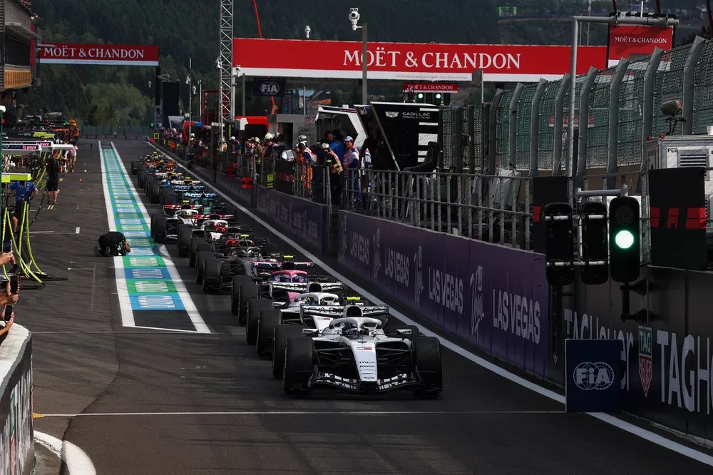 Sergio Perez, Cadillac Racing, Valtteri Bottas, Cadillac Racing