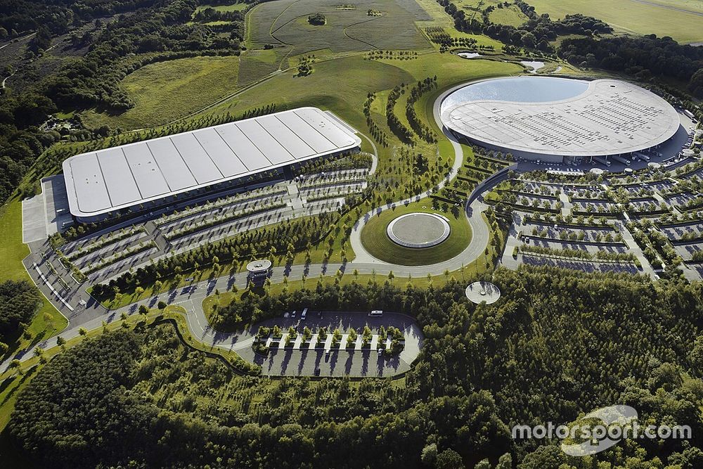 Coronacrisis werpt nieuwbouwplannen McLaren jaar terug