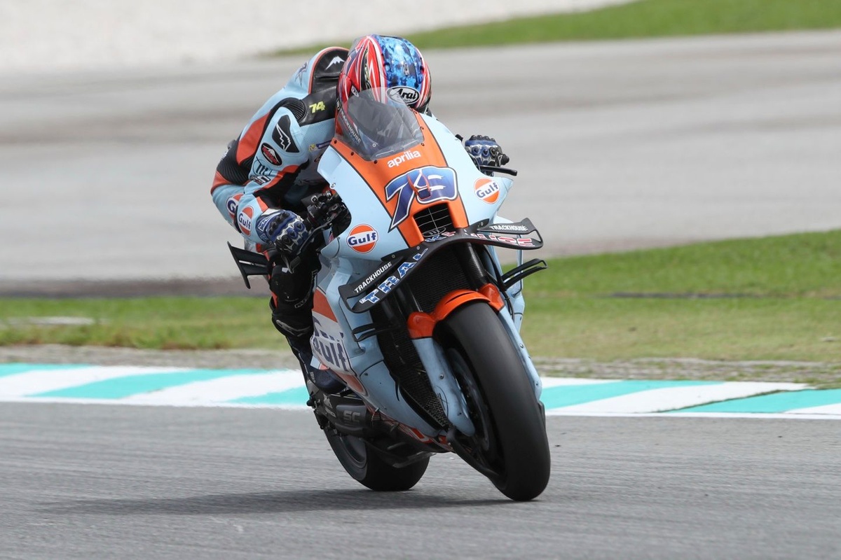 トラックハウスレーシング公式 小椋藍 ポロシャツ Mサイズ 1点のみ トラックハウスレーシング公式 小椋藍 ポロシャツ Mサイズ 1点のみ