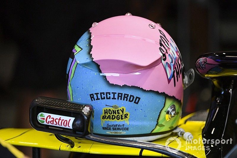 Casco de Daniel Ricciardo, Renault F1 Team