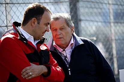 Haug: "Vettel, McLaren'a geçerse harika olur"