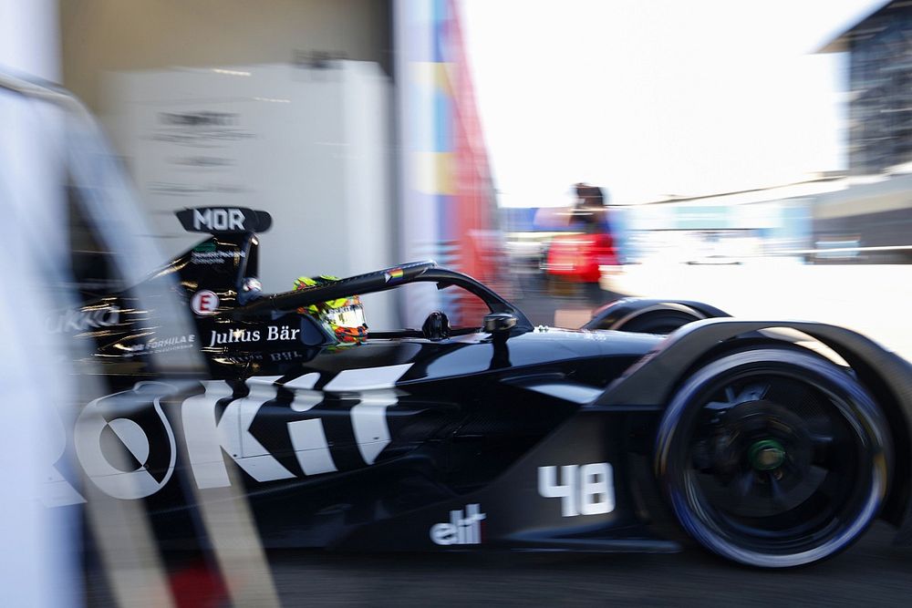 The ex-F1 racer turned team boss adapting to a FE title fight