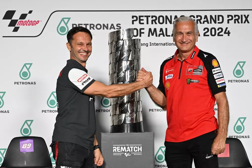 Gino Borsoi, Pramac Racing Team Manager, Davide Tardozzi, Ducati Team Manager

