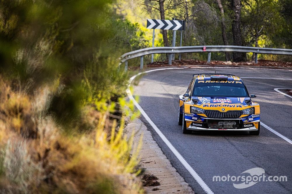 CERA: Cohete Suárez pone el título al rojo vivo con su victoria en el Rally La Nucía