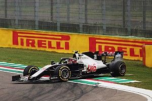 F1: Magnussen KO per un forte mal di testa causato dal cambio