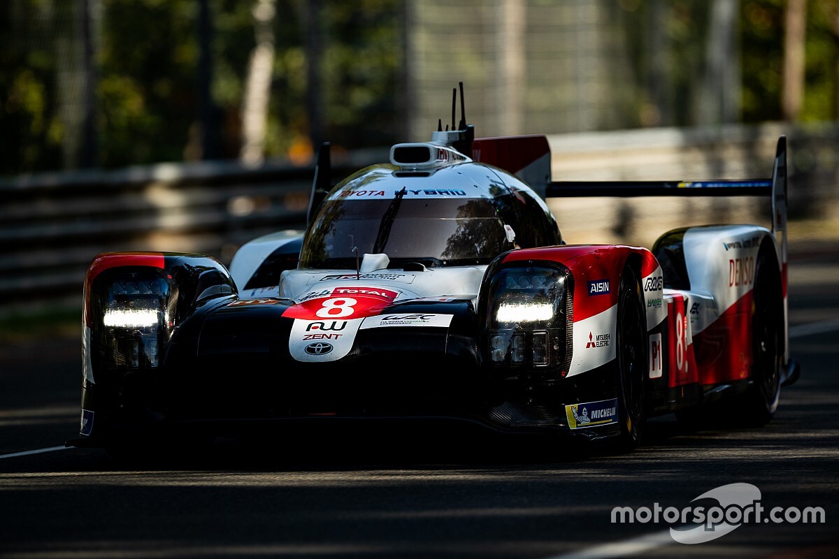 24 uur van Le Mans: Buemi snelste tijdens vochtige warm-up