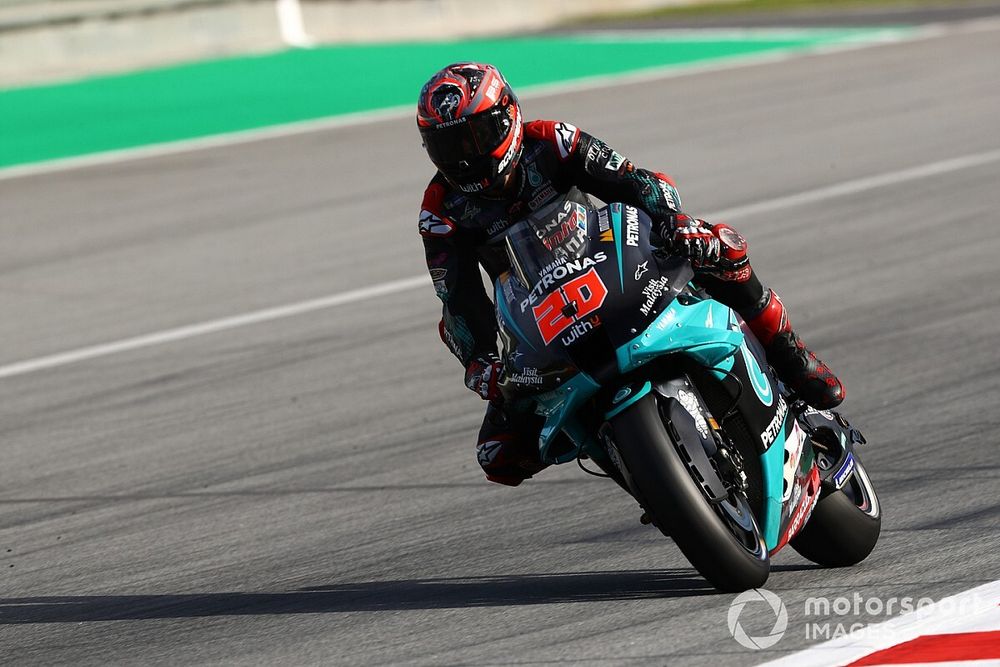 Quartararo ondanks crash aan kop in warm-up GP Catalonië