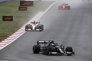 F1 Turkish GP: Bottas dominates ahead of Verstappen